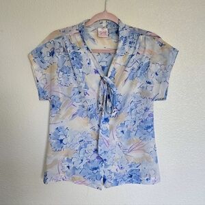 🪺VTG 60s Floral Graff Blouse
